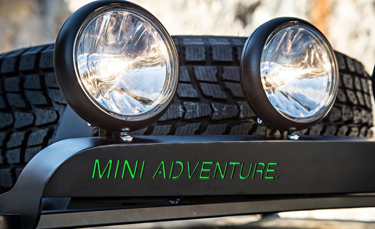 Name:  mini-cooper-paceman-adventure-all4-foglights-and-badge-photo-592603-s-986x603.jpg
Views: 1985
Size:  90.2 KB
