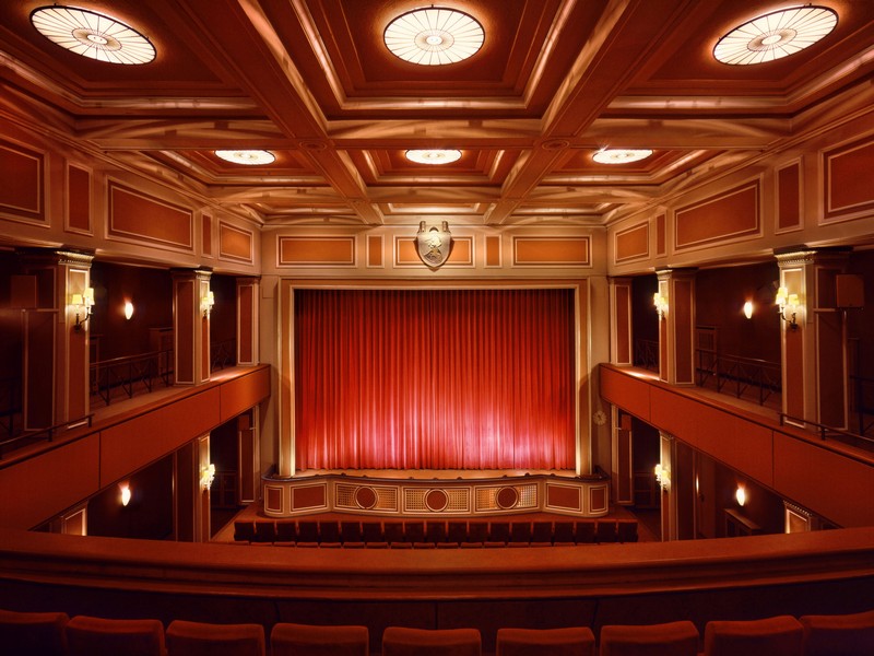 Name:  sendlinger-tor filmtheater-1.jpg
Views: 14059
Size:  118.3 KB