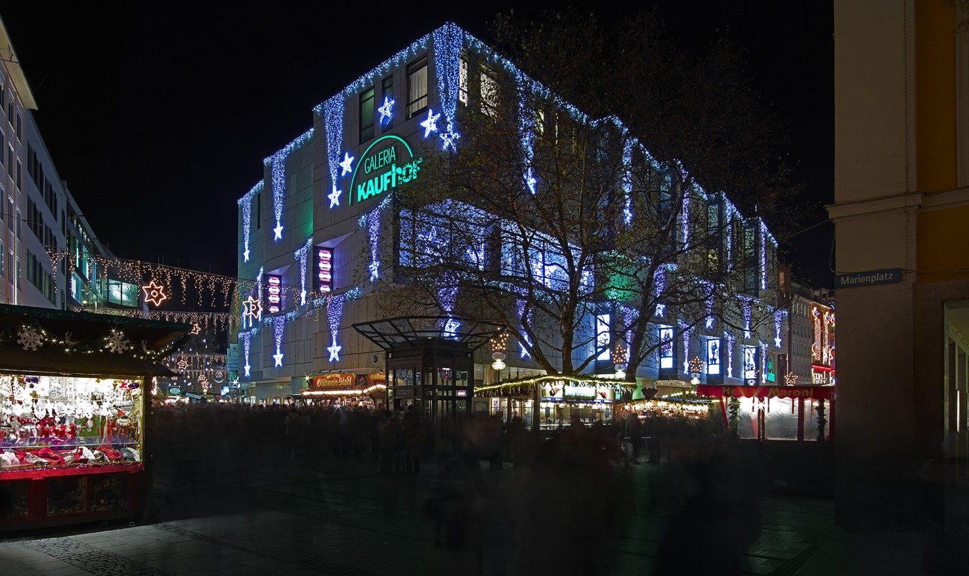 Name:  Galeria Kaufhof_Fassade_04-1400x832.jpg
Views: 9547
Size:  314.1 KB