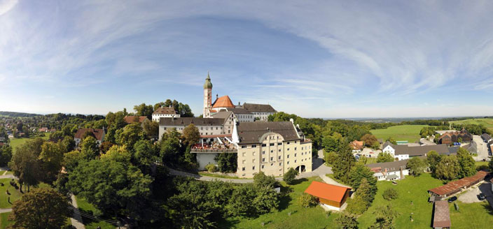Name:  Kloster Andrechs mdb_109617_kloster_andechs_panorama_704x328.jpg
Views: 33689
Size:  59.1 KB