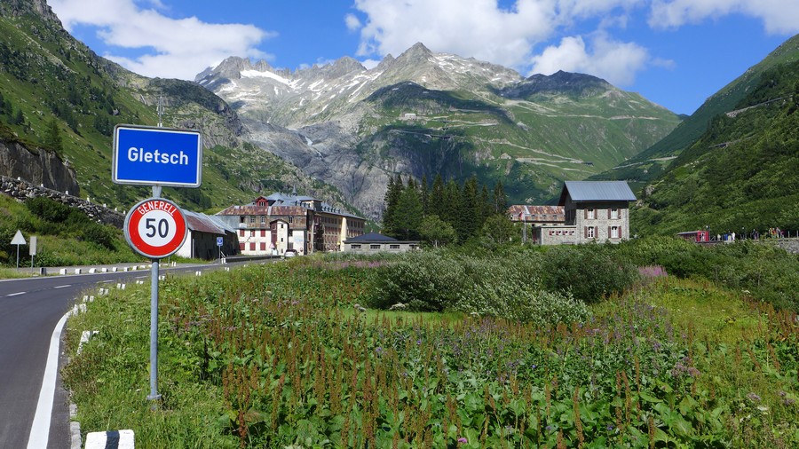 Name:  Furka Pass Gletsch P1080432.jpg
Views: 15139
Size:  228.8 KB