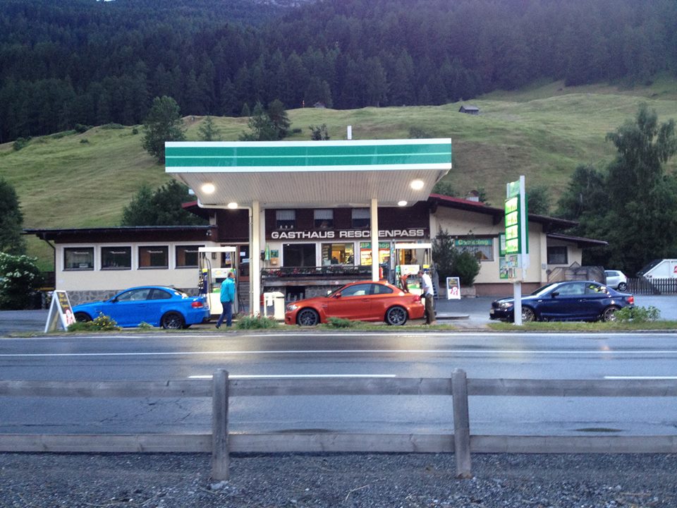 Name:  Stelvio getting fuel.jpg
Views: 1456
Size:  132.9 KB