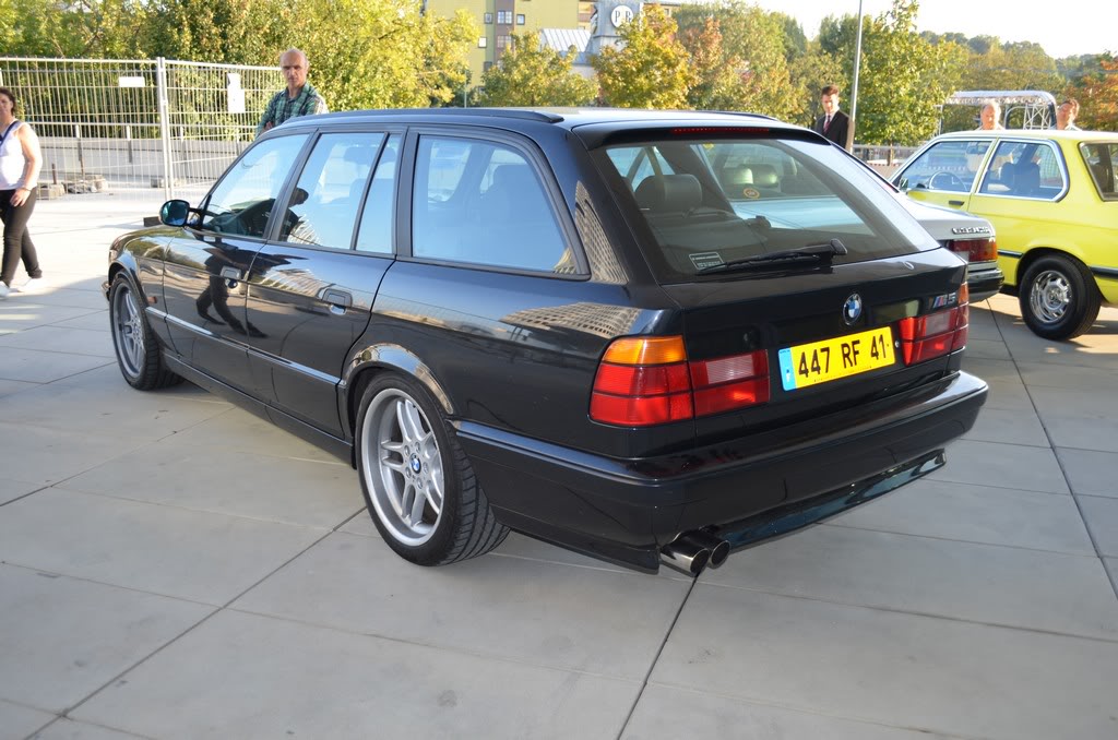 Name:  e34 M5 bonhams auction  DSC_0715.jpg
Views: 22056
Size:  132.6 KB