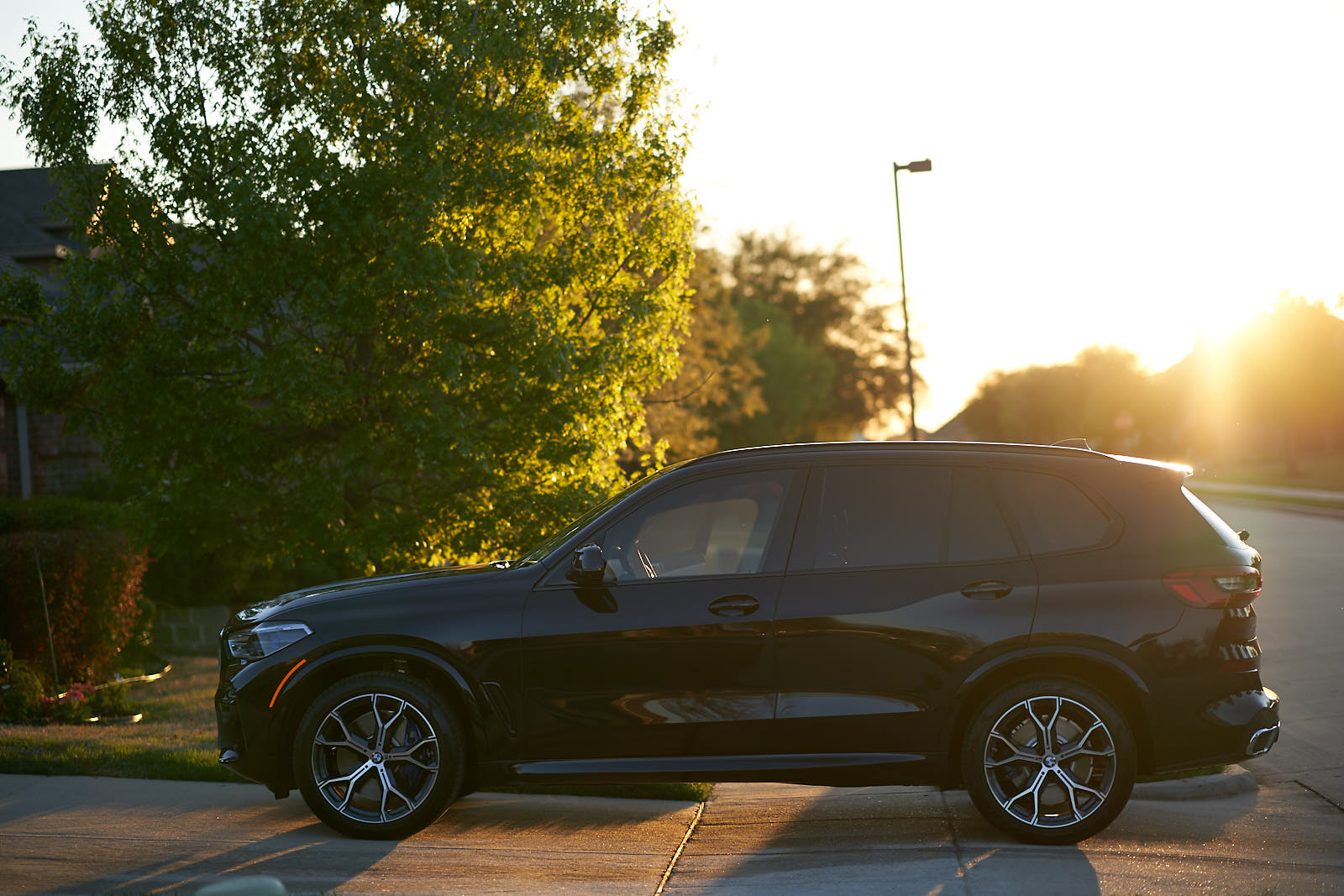 Name:  2019_BMW_X5_xDrive_ 12.jpg
Views: 6420
Size:  267.6 KB