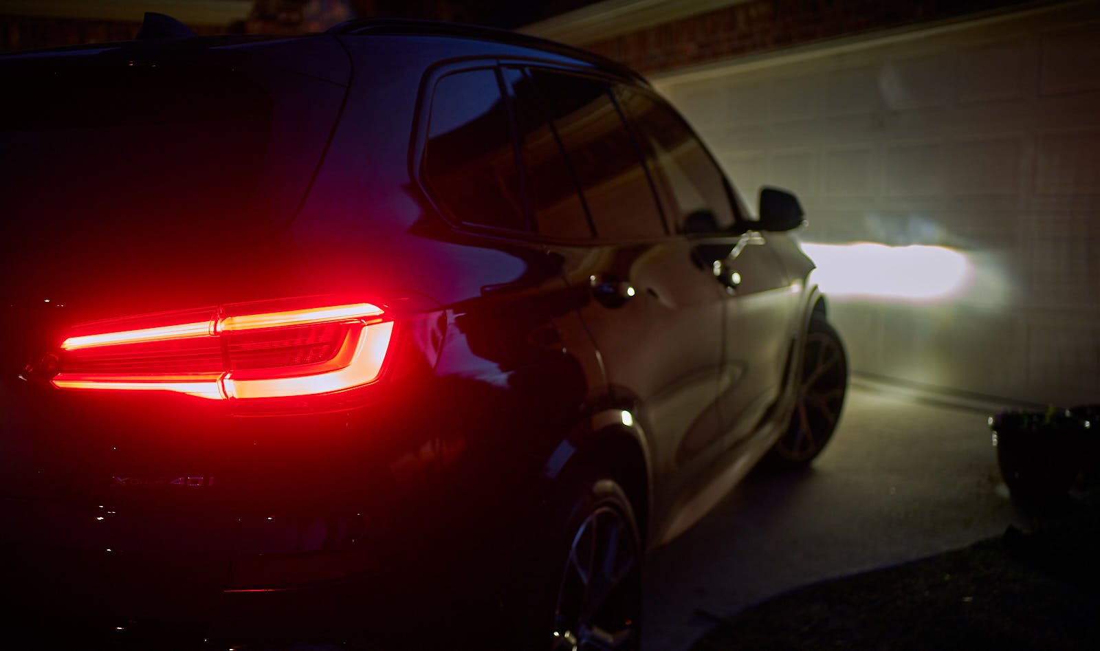 Name:  2019_BMW_X5_xDrive_ 44.jpg
Views: 5209
Size:  96.6 KB