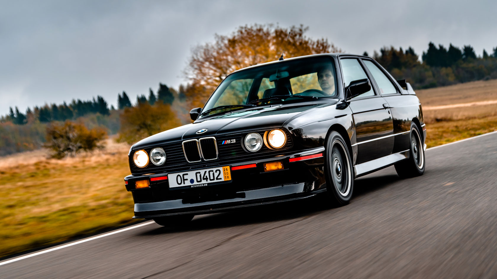 Name:  E30_M3_Sport_Evo_02.jpg
Views: 14156
Size:  237.0 KB