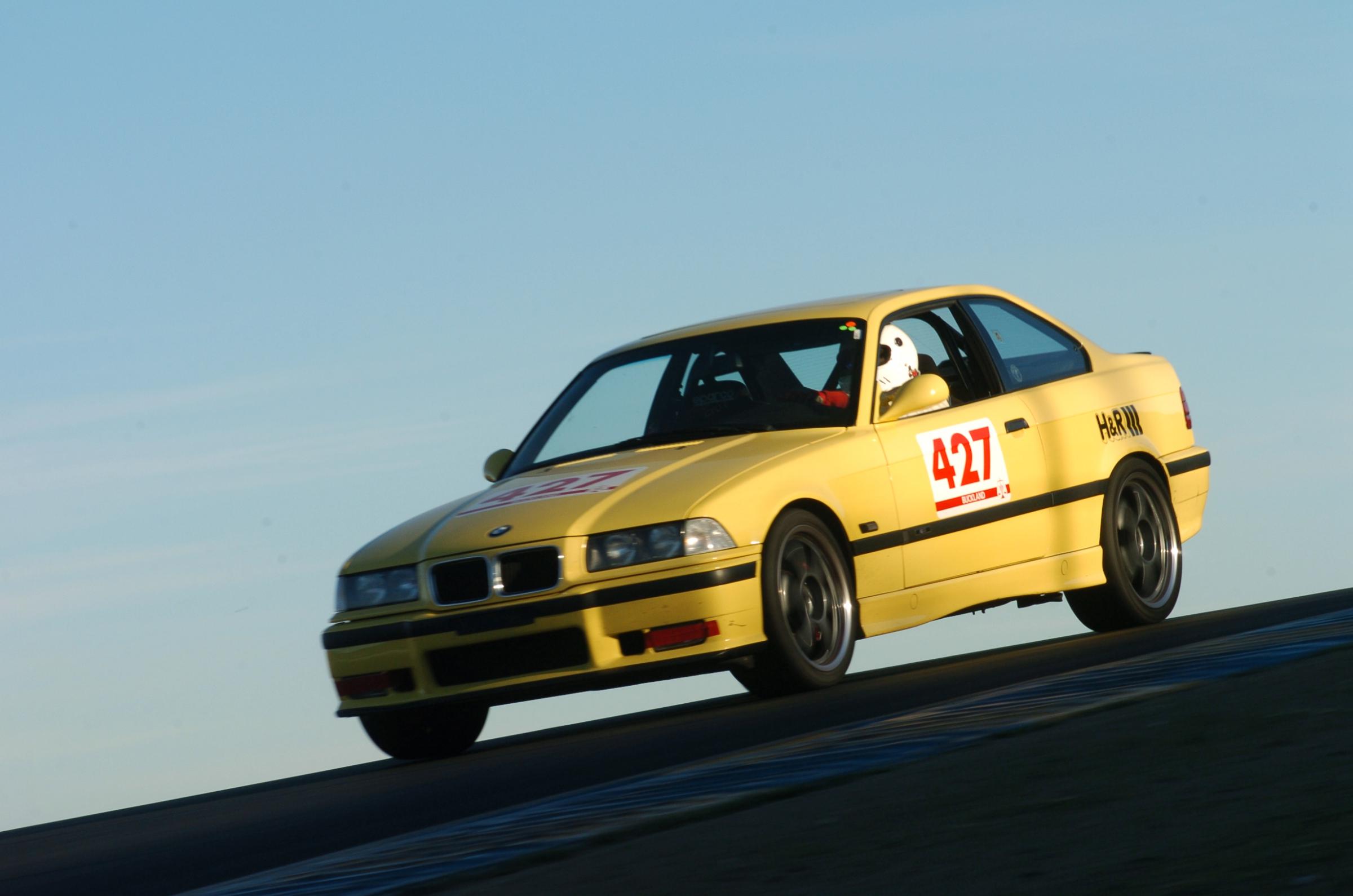 Name:  MKS_7629 nearly airborn on crest.jpg
Views: 3648
Size:  170.1 KB