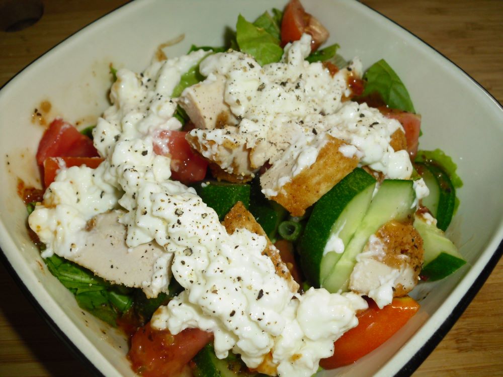 Name:  Salad..JPG
Views: 992
Size:  107.3 KB