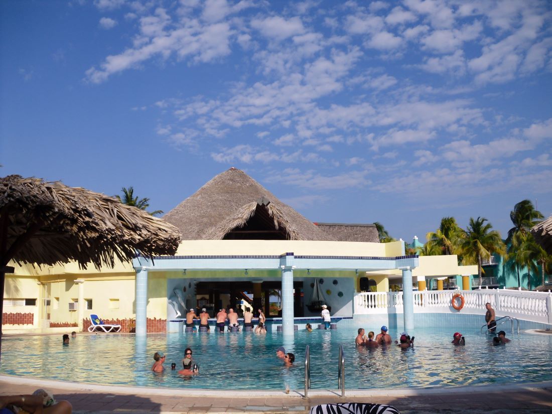 Name:  Pool bar..JPG
Views: 4173
Size:  147.4 KB