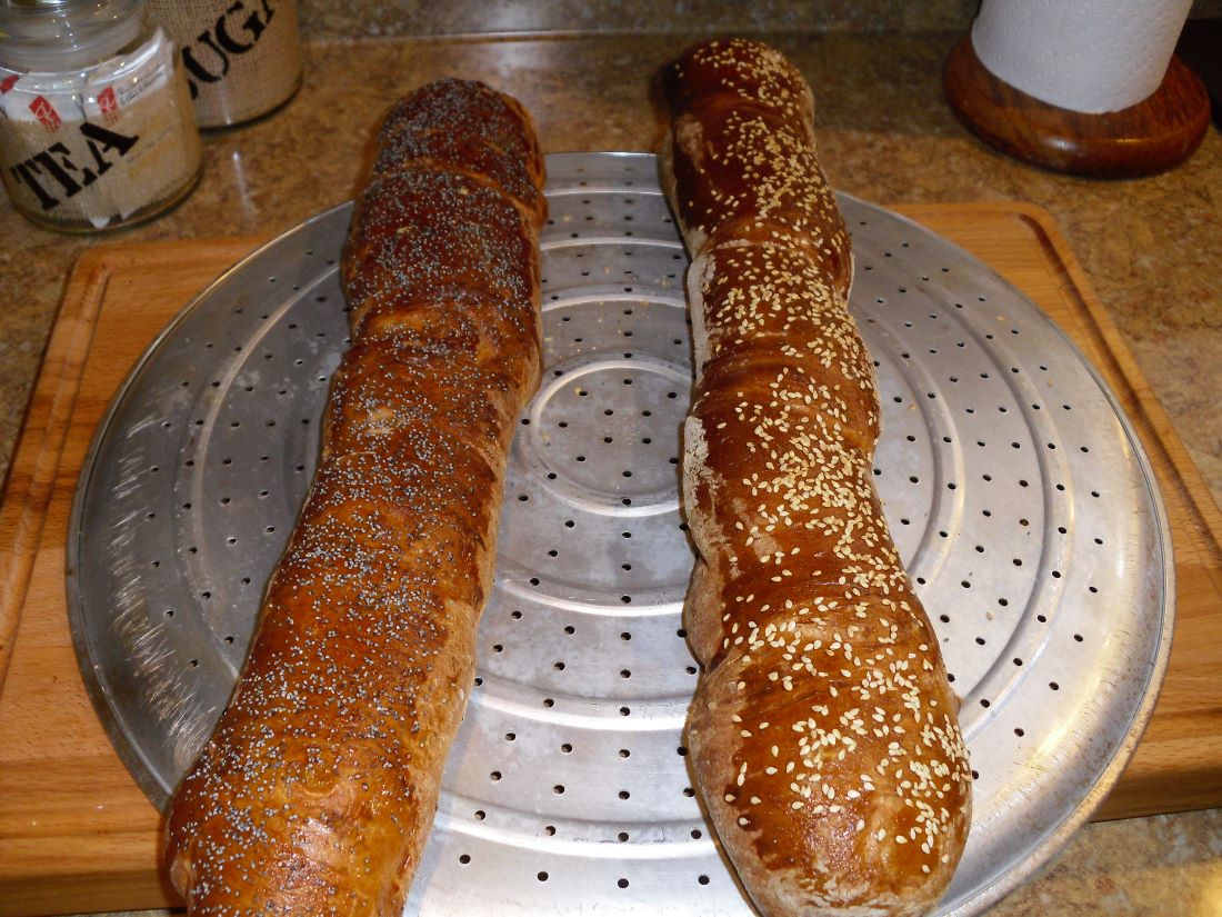 Name:  Bread..jpg
Views: 3244
Size:  191.5 KB