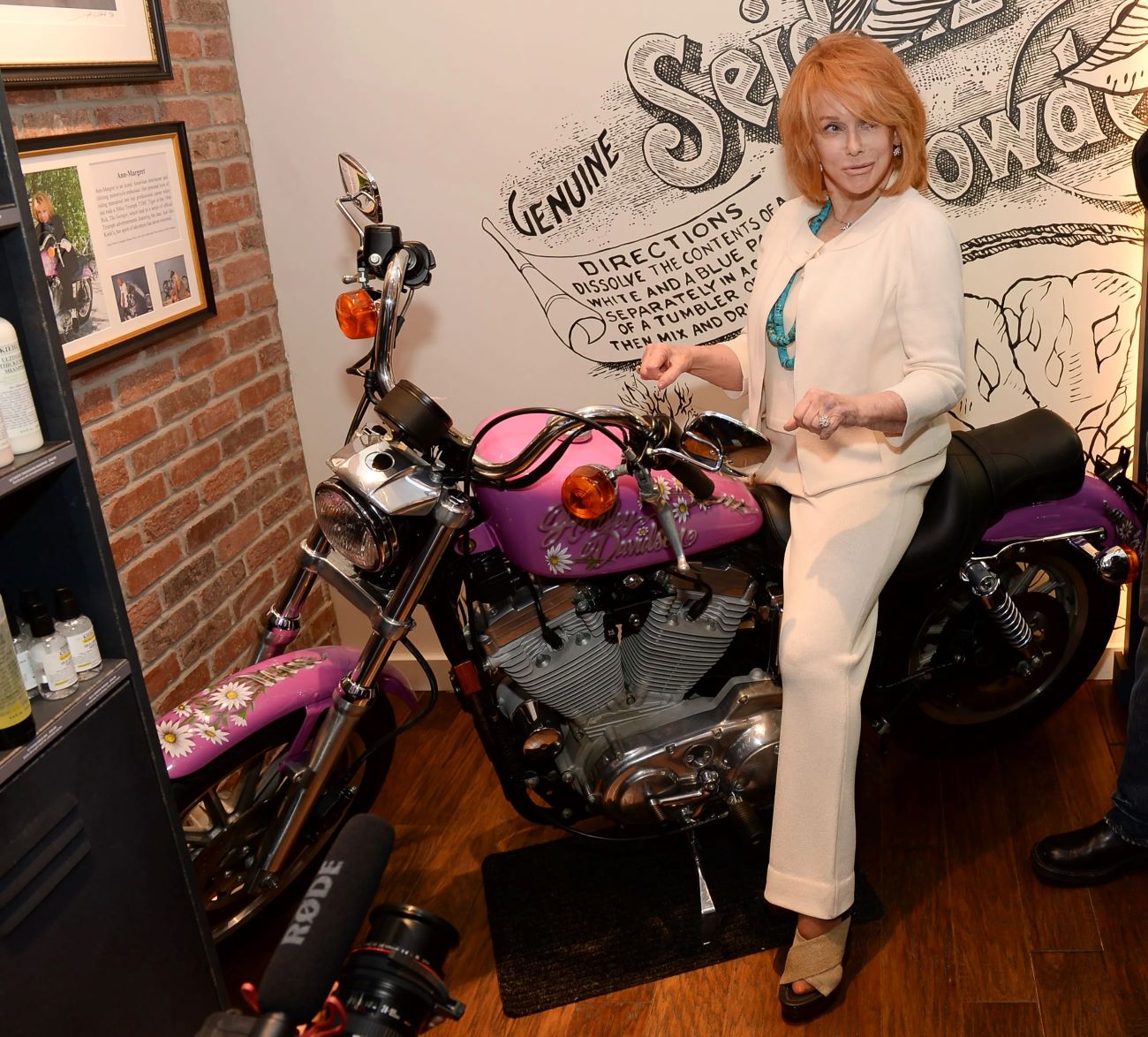 Name:  -Actress-Ann-Margrets-.jpg
Views: 2252
Size:  280.3 KB