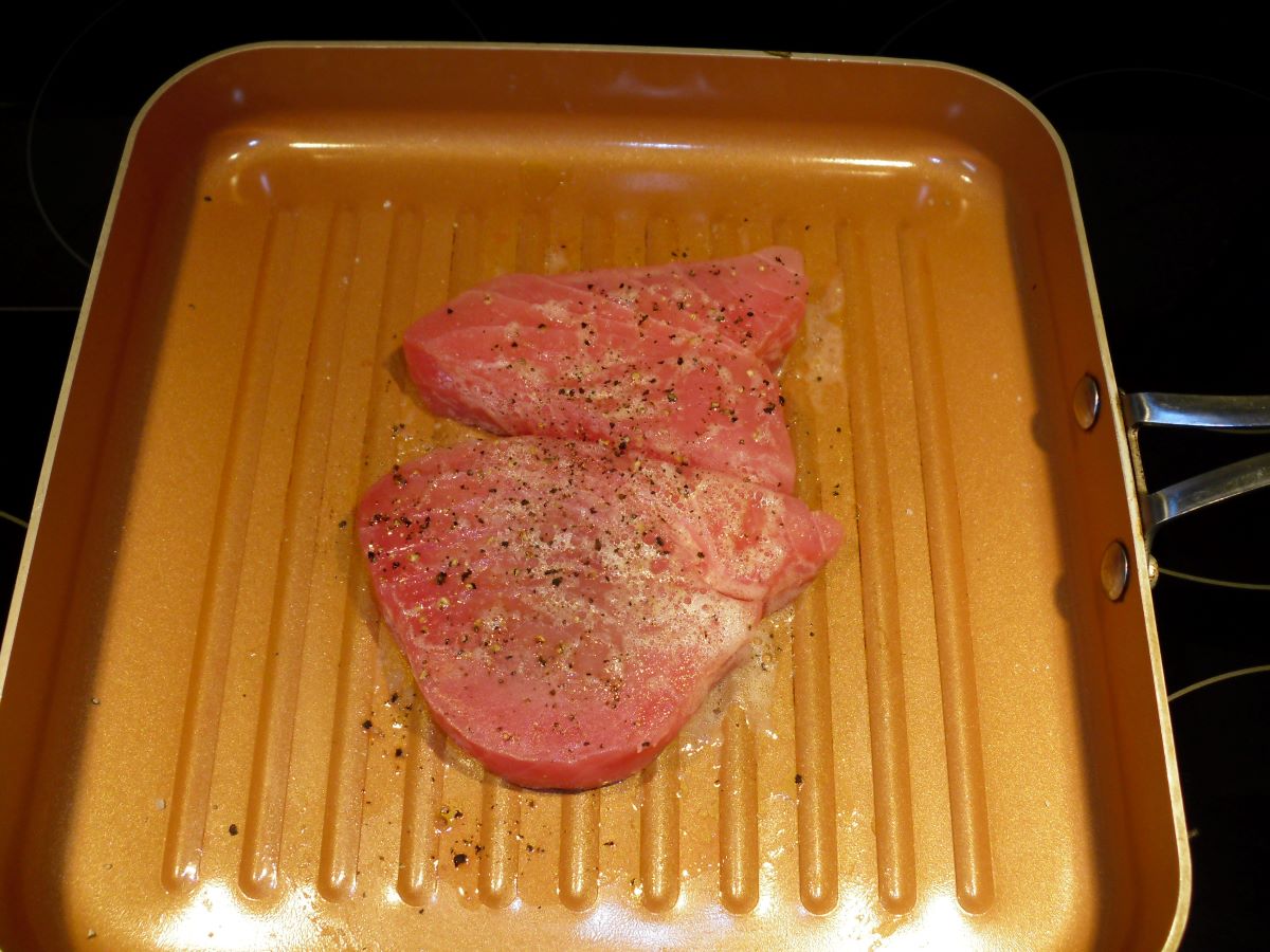 Name:  Tuna.JPG
Views: 369
Size:  154.9 KB