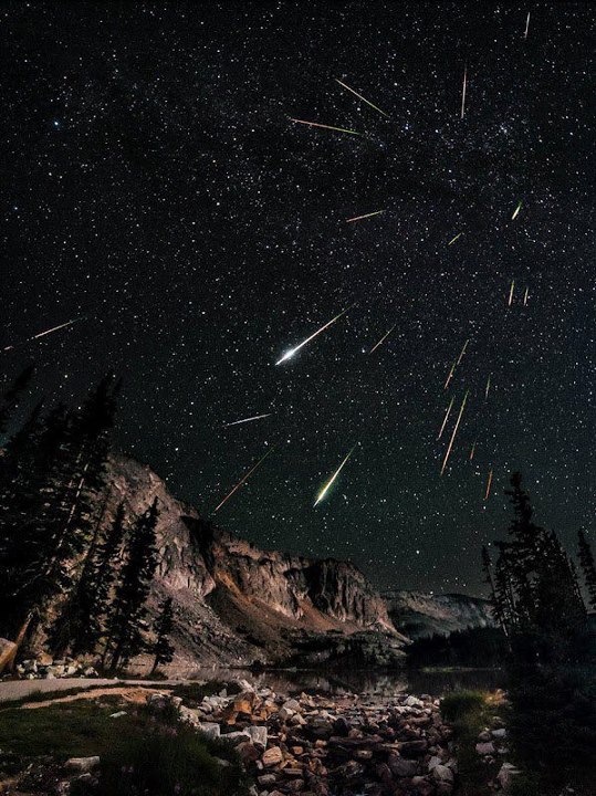 Name:  Perseids..jpg
Views: 14026
Size:  120.9 KB