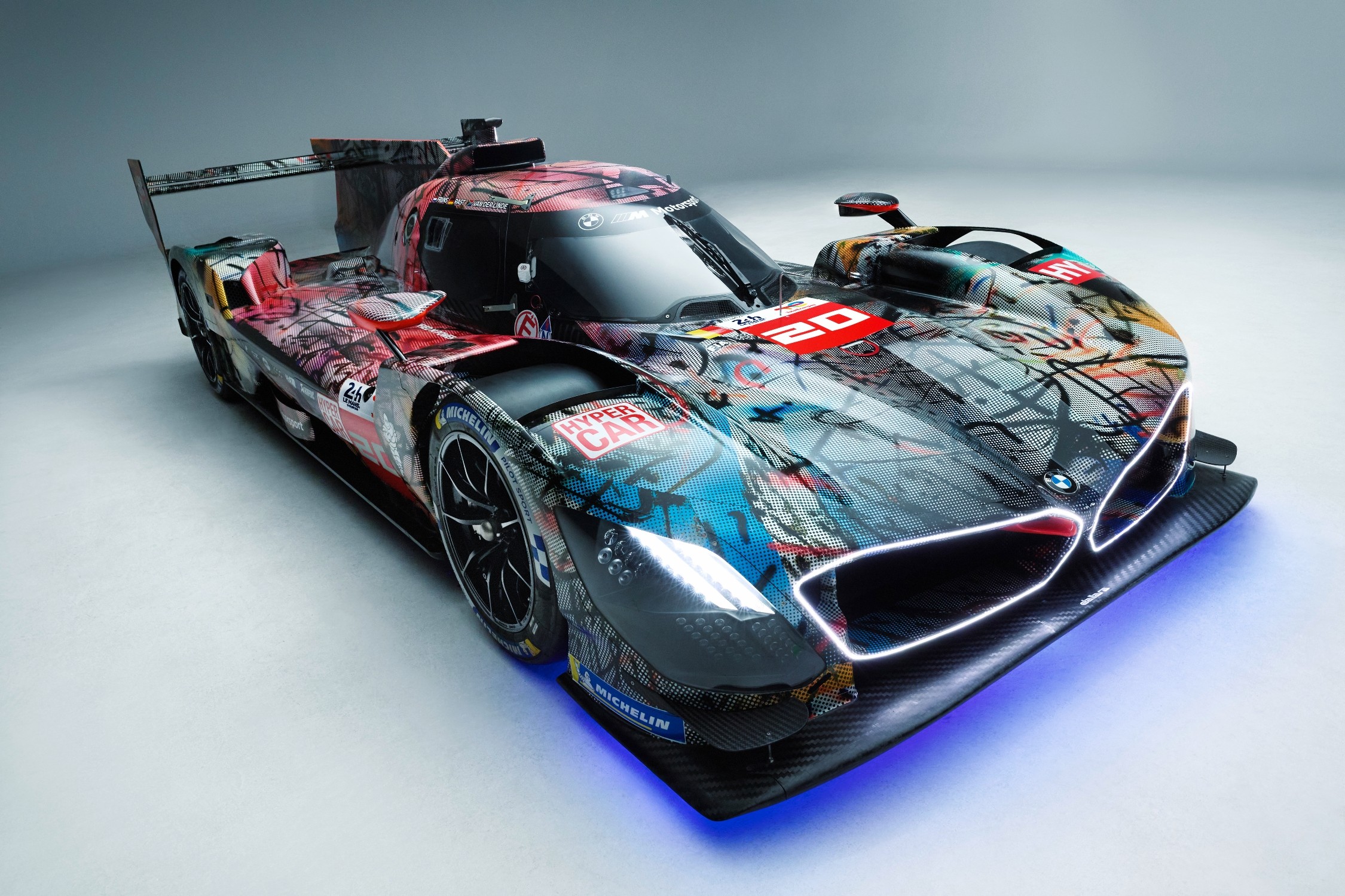 Name:  P90550688_lowRes_bmw-art-car-20-by-ar.jpg
Views: 1373
Size:  787.6 KB