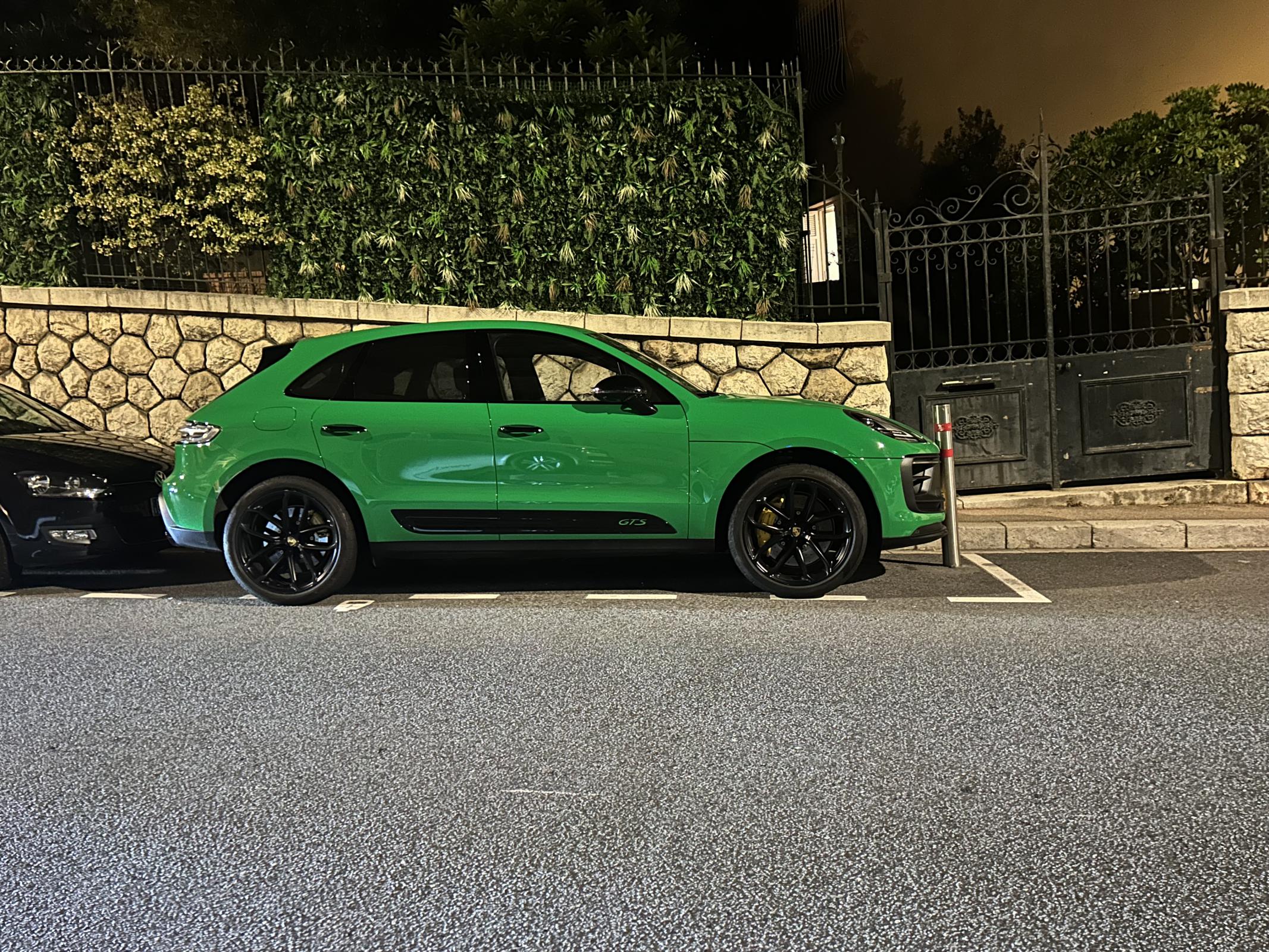 Name:  Macan GTS parking job.jpg
Views: 430
Size:  797.4 KB