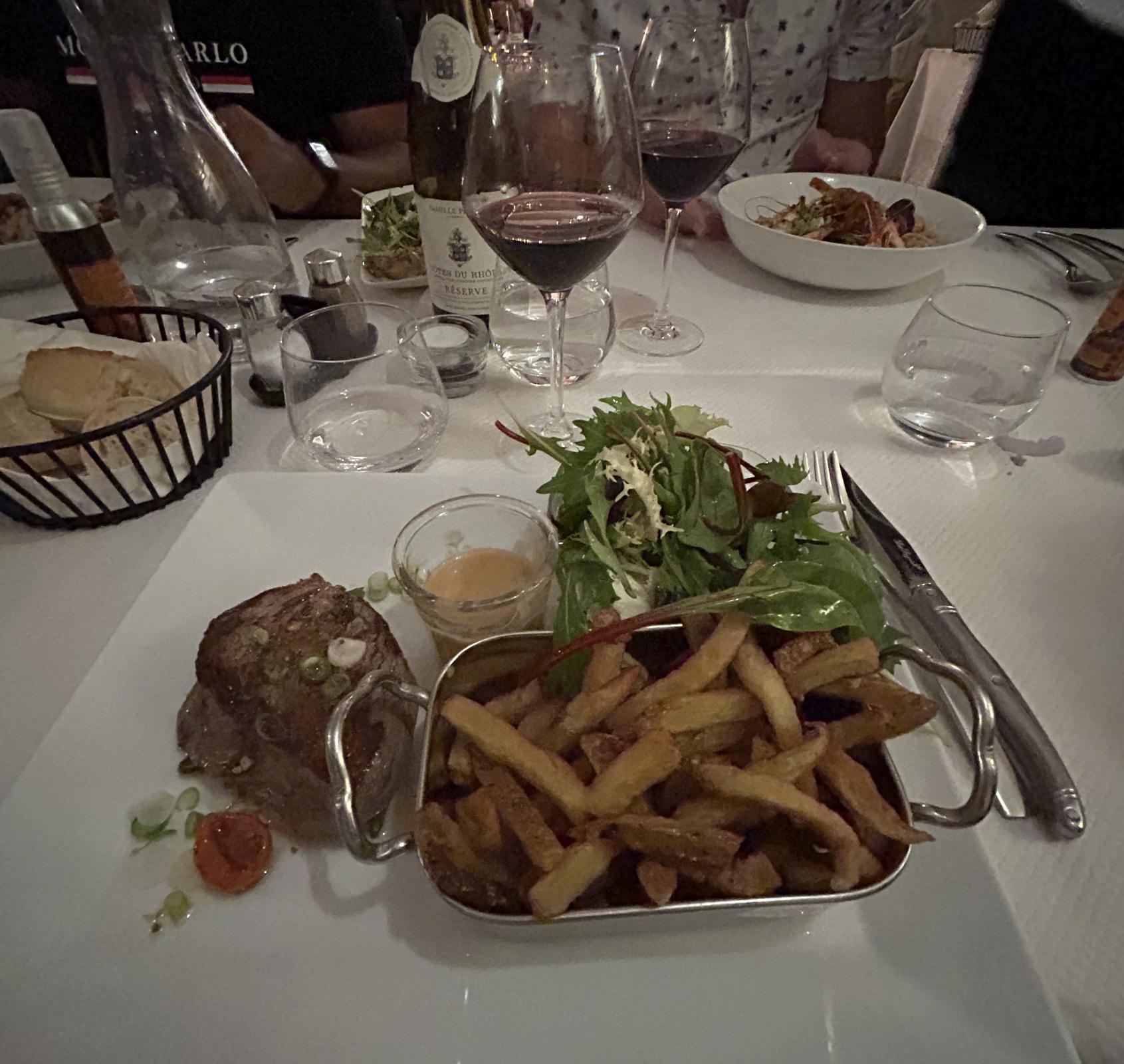 Name:  Steak nie.jpg
Views: 537
Size:  259.8 KB
