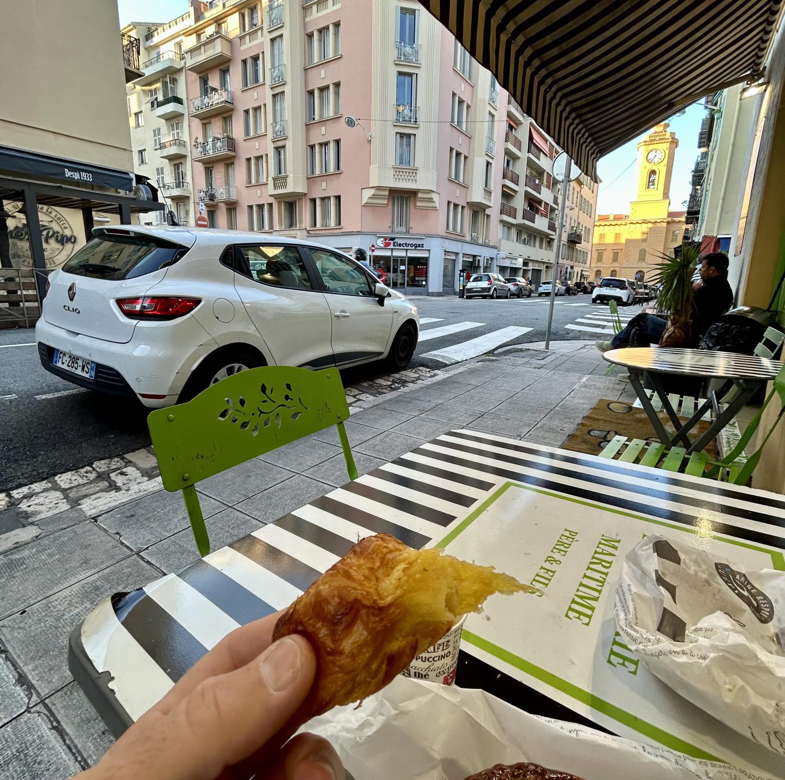 Name:  croissant.jpg
Views: 392
Size:  452.8 KB