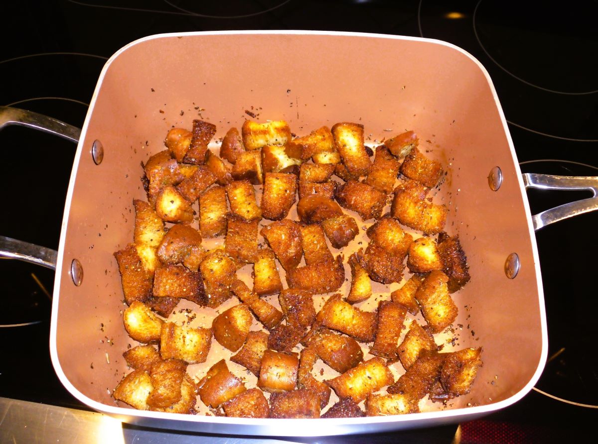 Name:  Croutons..jpg
Views: 2317
Size:  184.1 KB