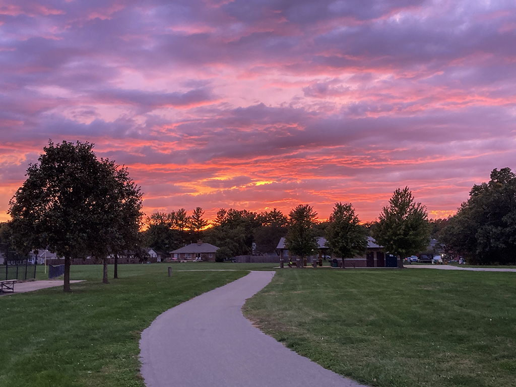 Name:  sunset.jpg
Views: 2270
Size:  572.2 KB