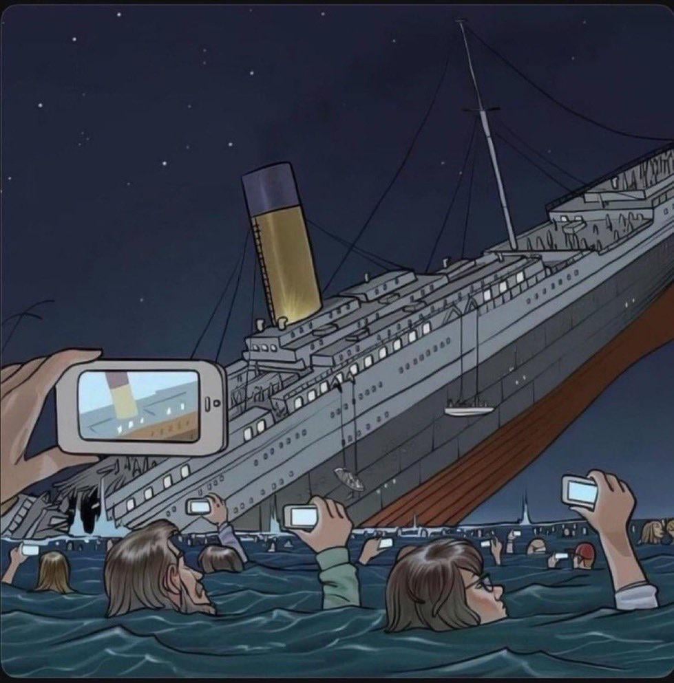 Name:  Titanic_Phone.jpeg
Views: 1122
Size:  110.0 KB