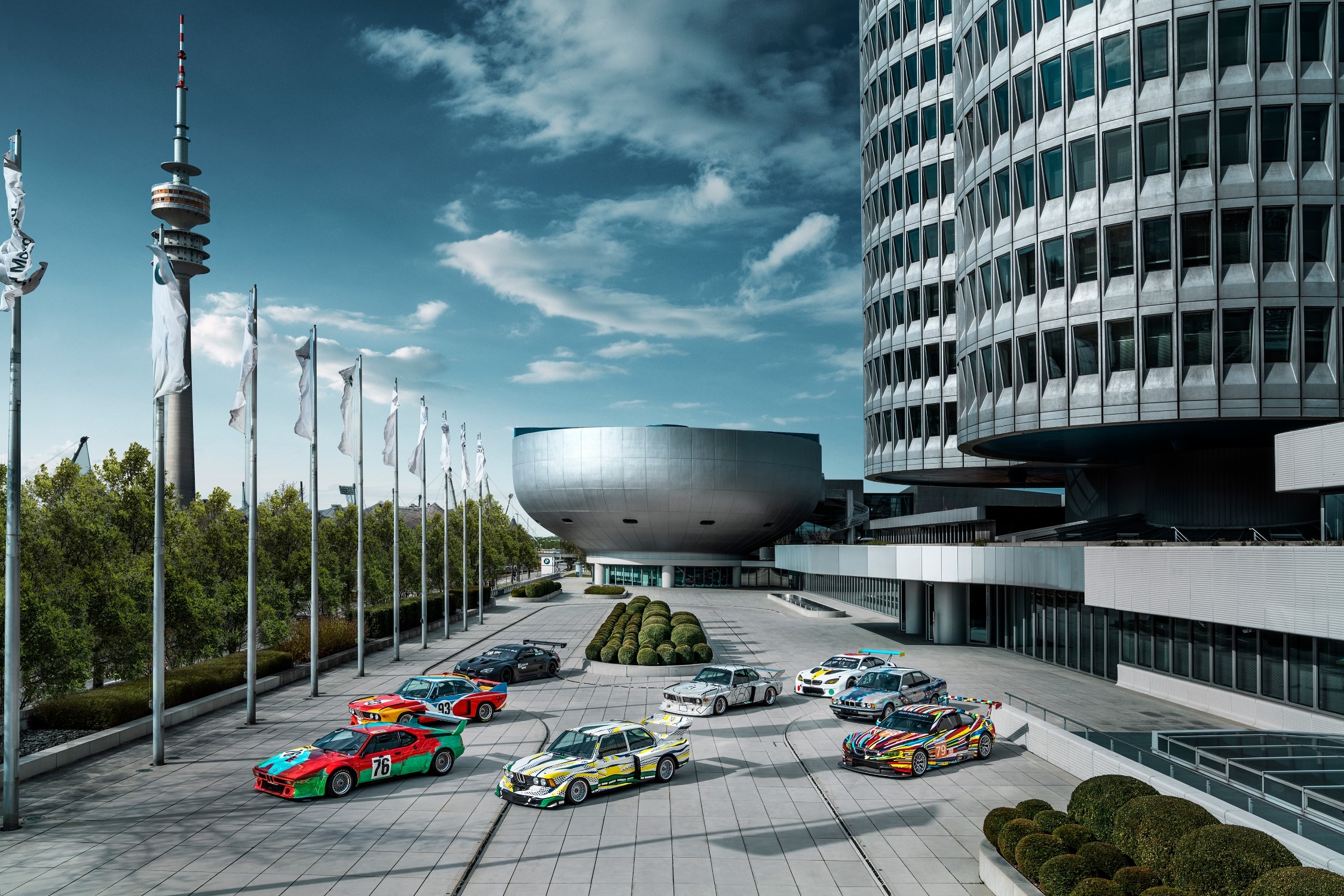 Name:  P90589832_lowRes_bmw-art-car-collecti.jpg
Views: 1867
Size:  980.5 KB