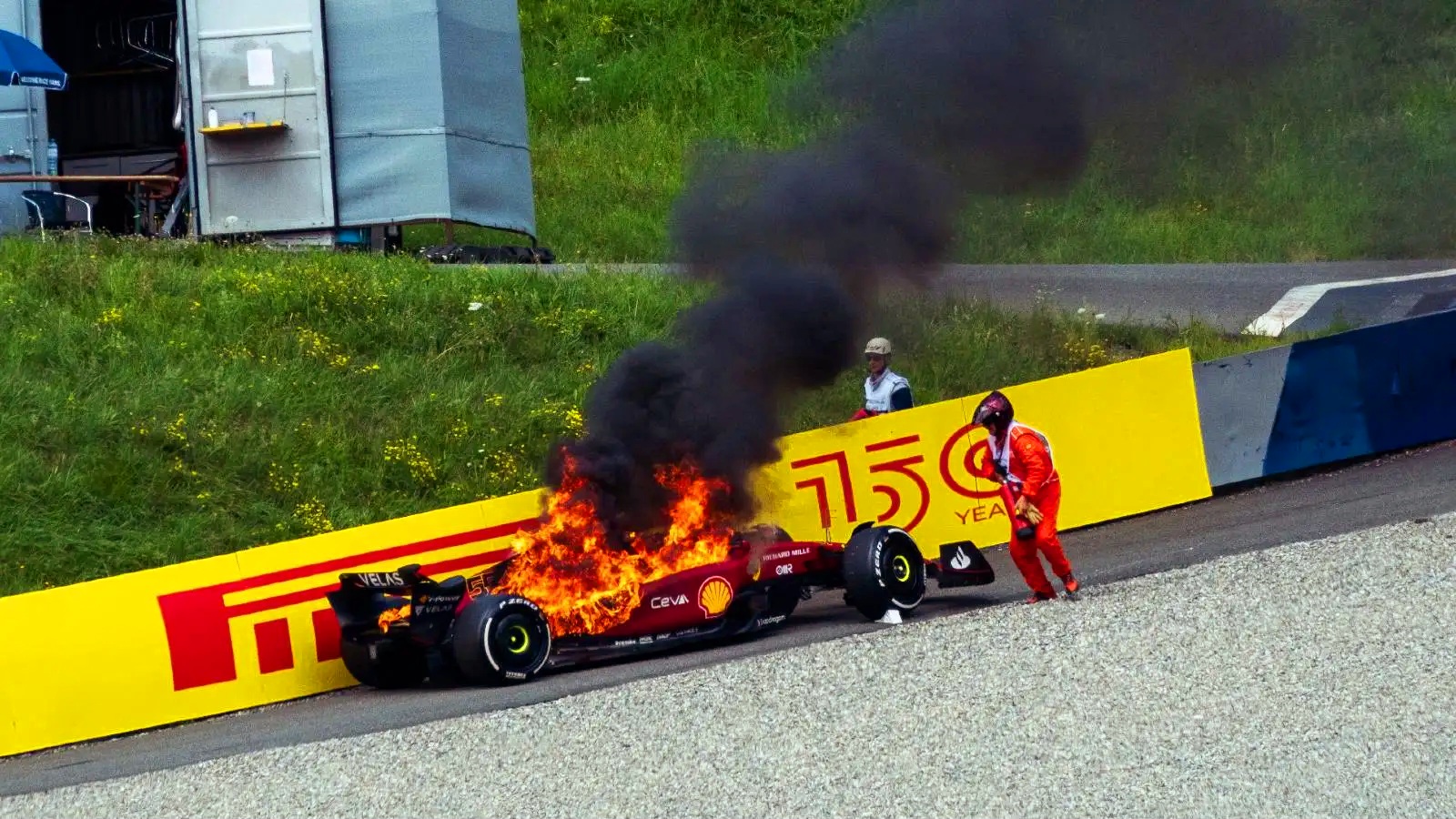 Name:  Sainz_Ferrari_Fire.jpg
Views: 71
Size:  526.6 KB