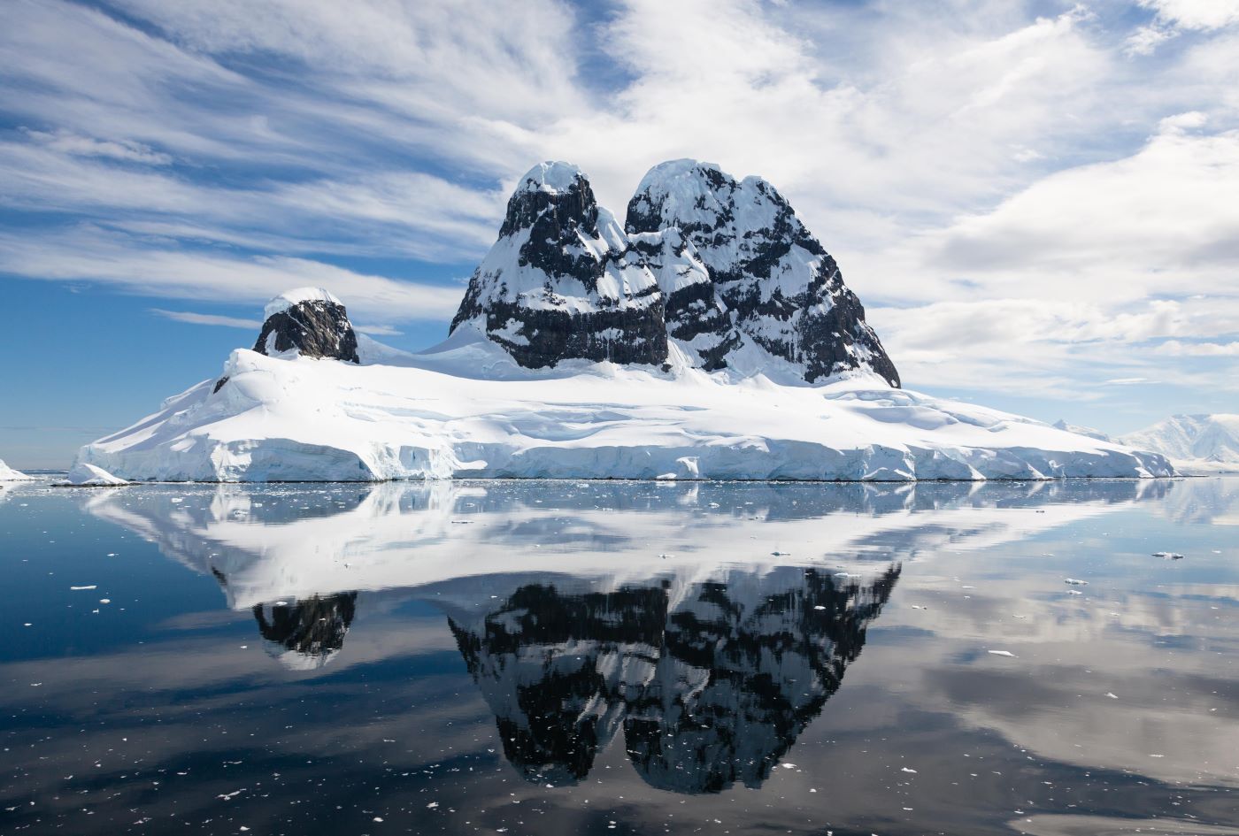 Name:  Una peaks.jpg
Views: 5457
Size:  172.0 KB